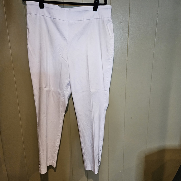 Counterparts White Slim Ankle Pants Women’s Size 18, Stretchy - Picture 1 of 6